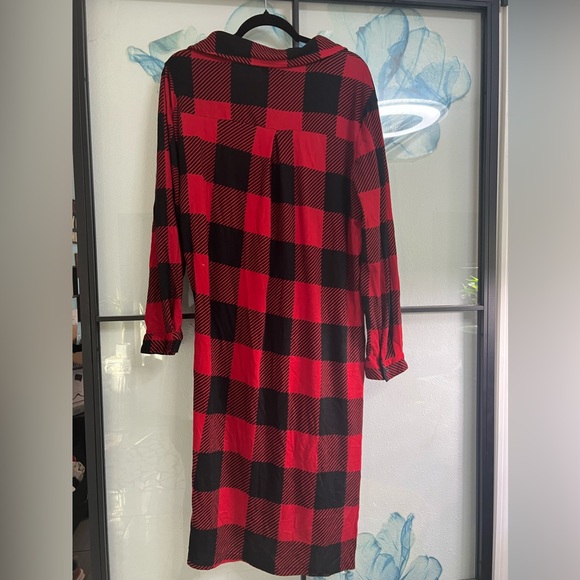 COPY - 3X Women Plaid Long Shirt - Picture 2 of 4